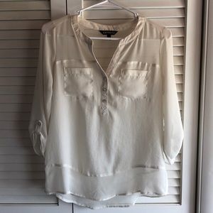 Express (XS) Cream Flowy blouse
